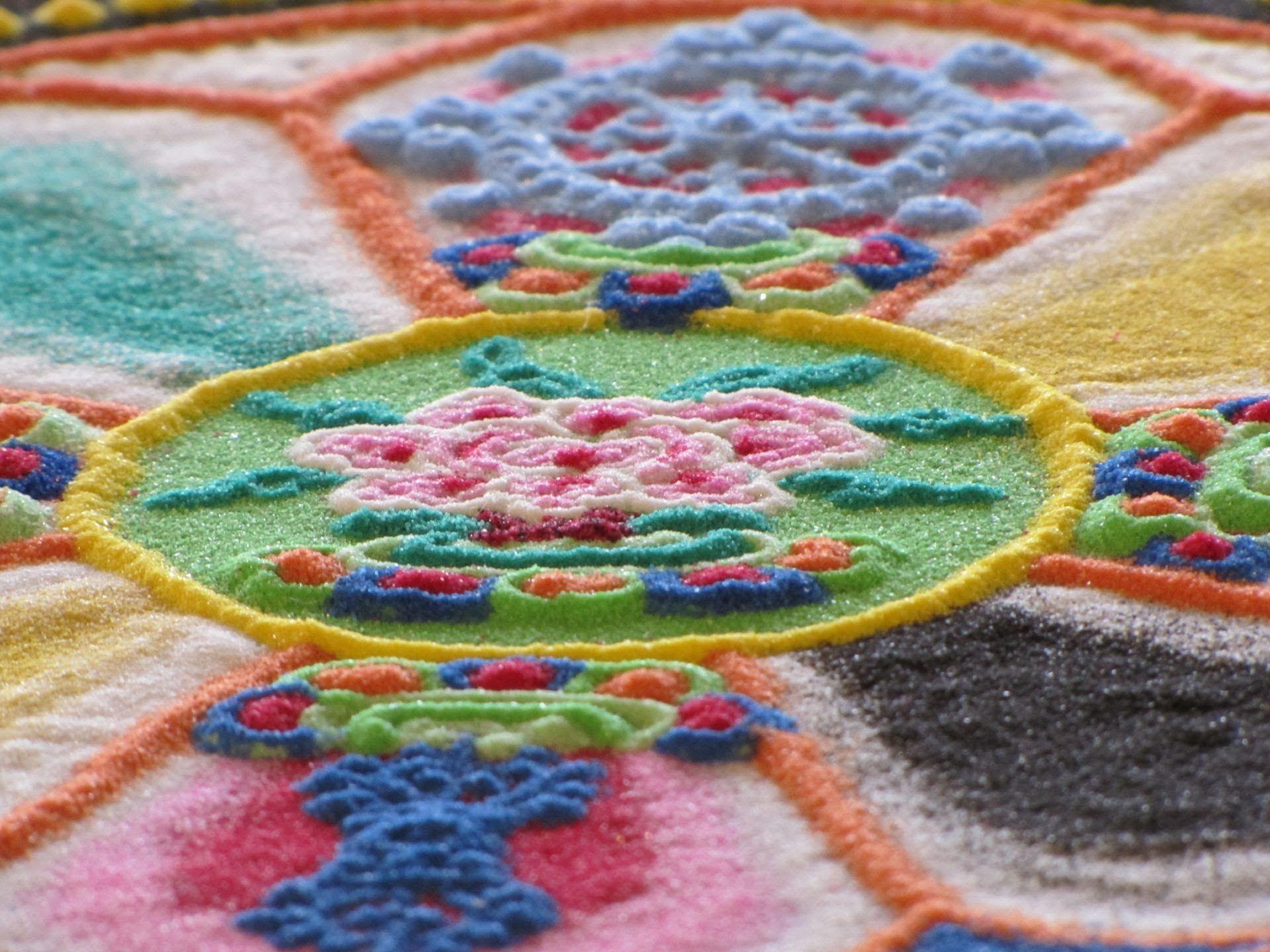 1920x1440 Traditional Tibetan Sand Mandala Time Lapse (2:38). Tibetan sand mandala, Tibetan mandala, Mandala