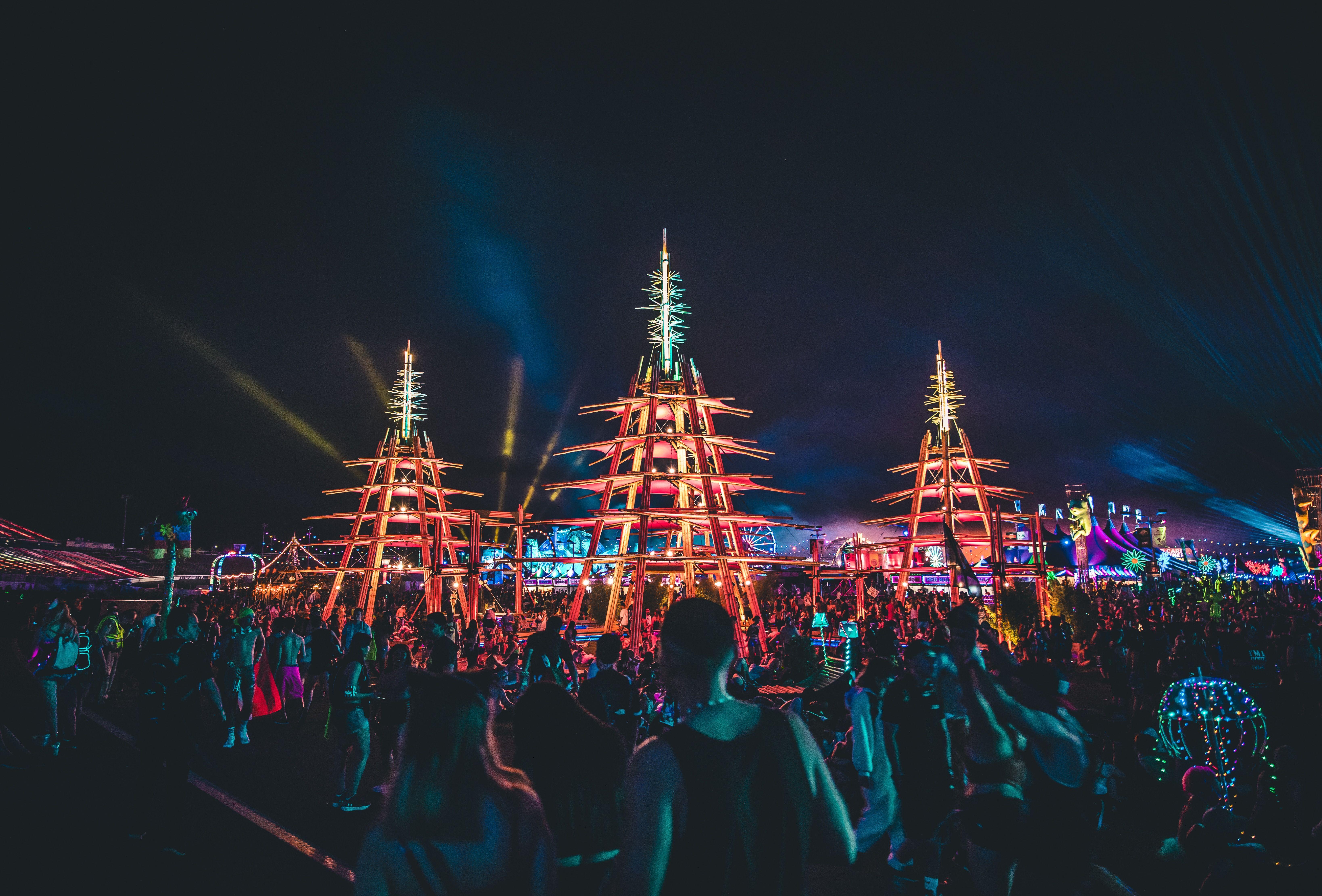 6553x4441 6553x4441 #illuminated, #party goers, #edm, #party, #edc, #festival, #light, #crowd, #Free picture, #people, #nightlife. Mocah.org HD Desktop Wallpaper