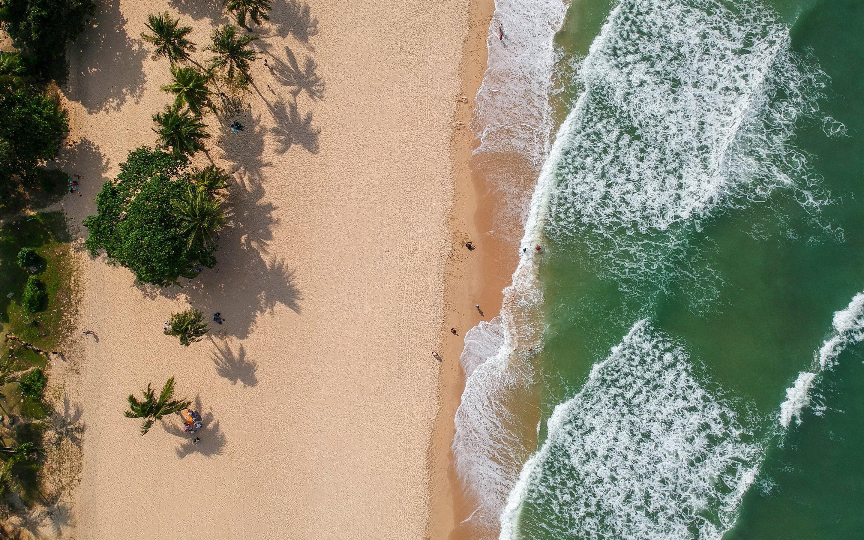 2880x1800 Desaru Beach, Malaysia MacBook Air Wallpaper Download