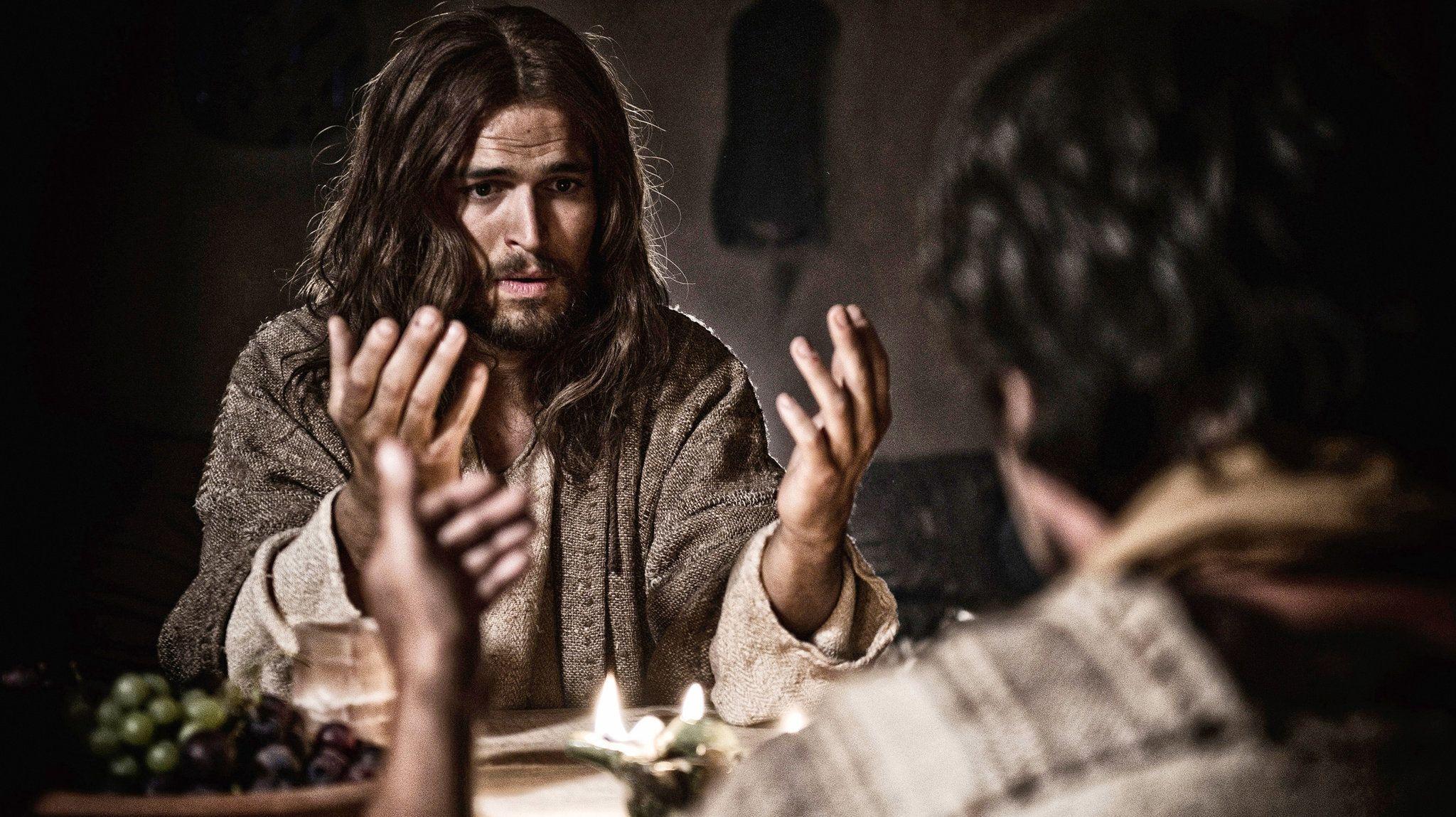 2048x1149 Son of God' Recounts the Crucifixion