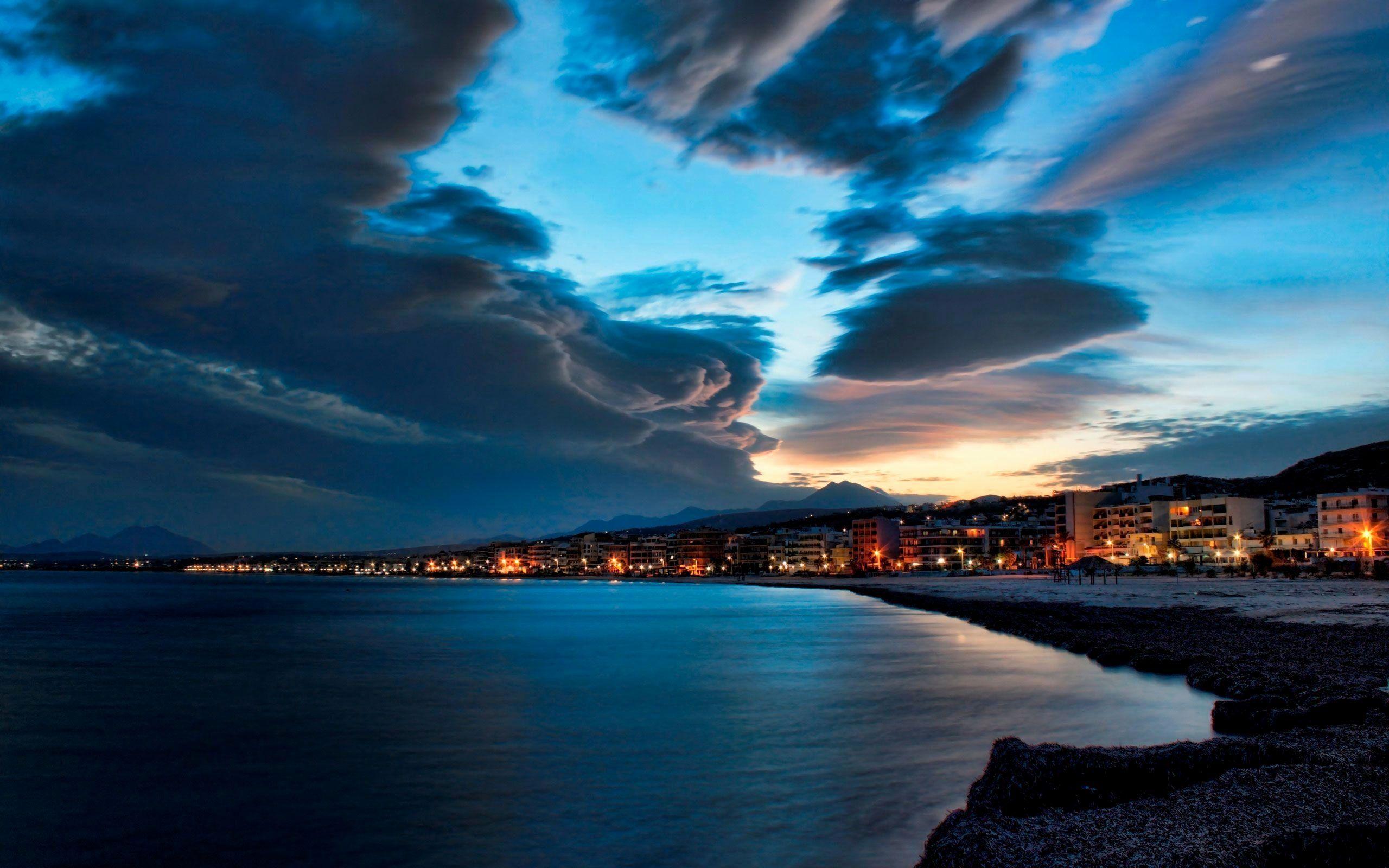 2560x1600 Dark Night Beach Wallpaper