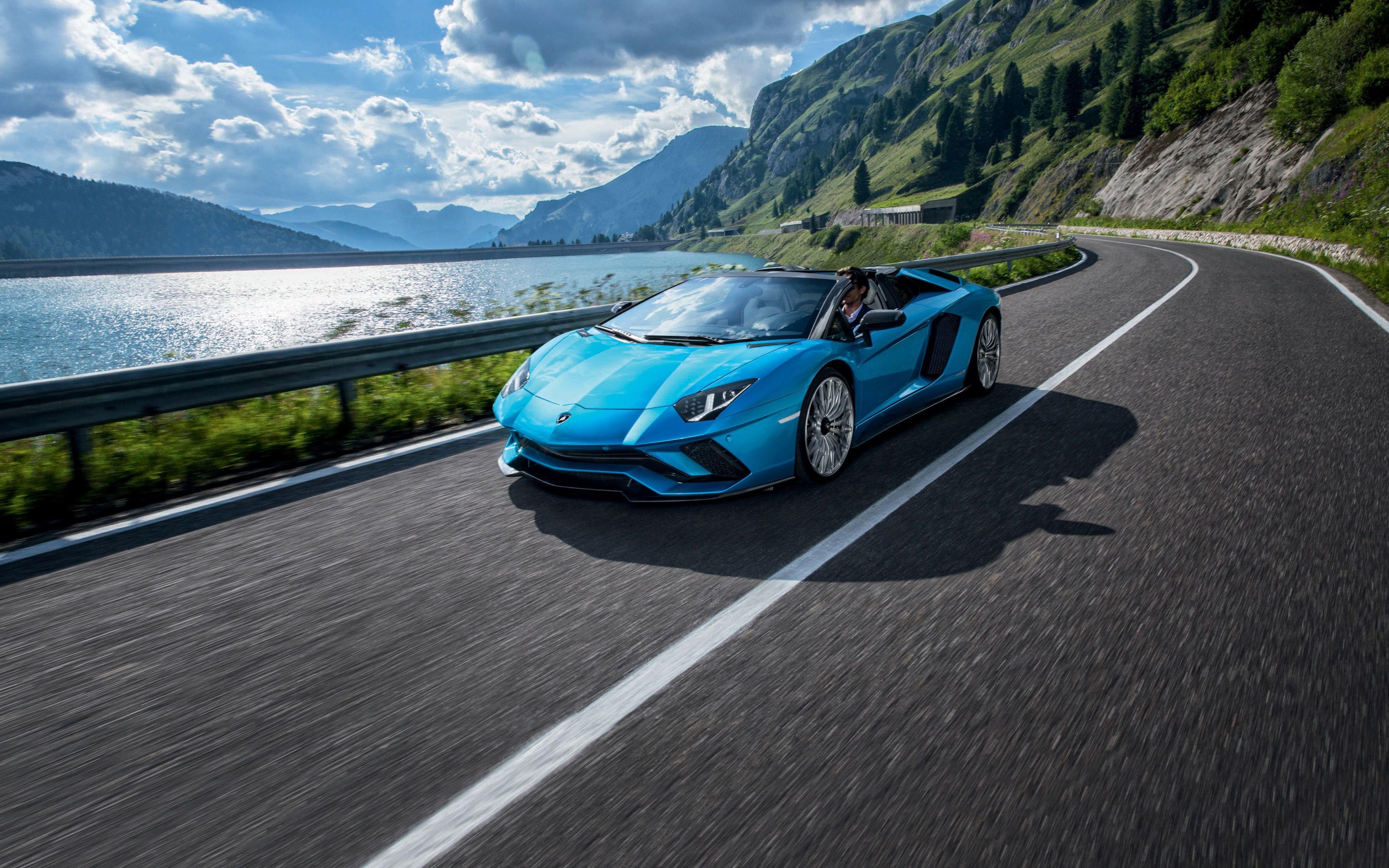 Lamborghini On Road Wallpapers - Top Free Lamborghini On Road ...