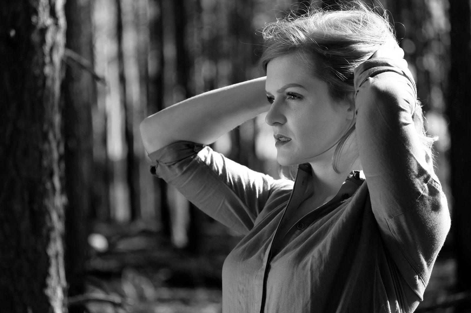 1600x1066 Woman Girl Model Beautiful Outdoors Hot Black And White Fashion Woods Adult Wallpaper.com. Best High Quality Wallpaper