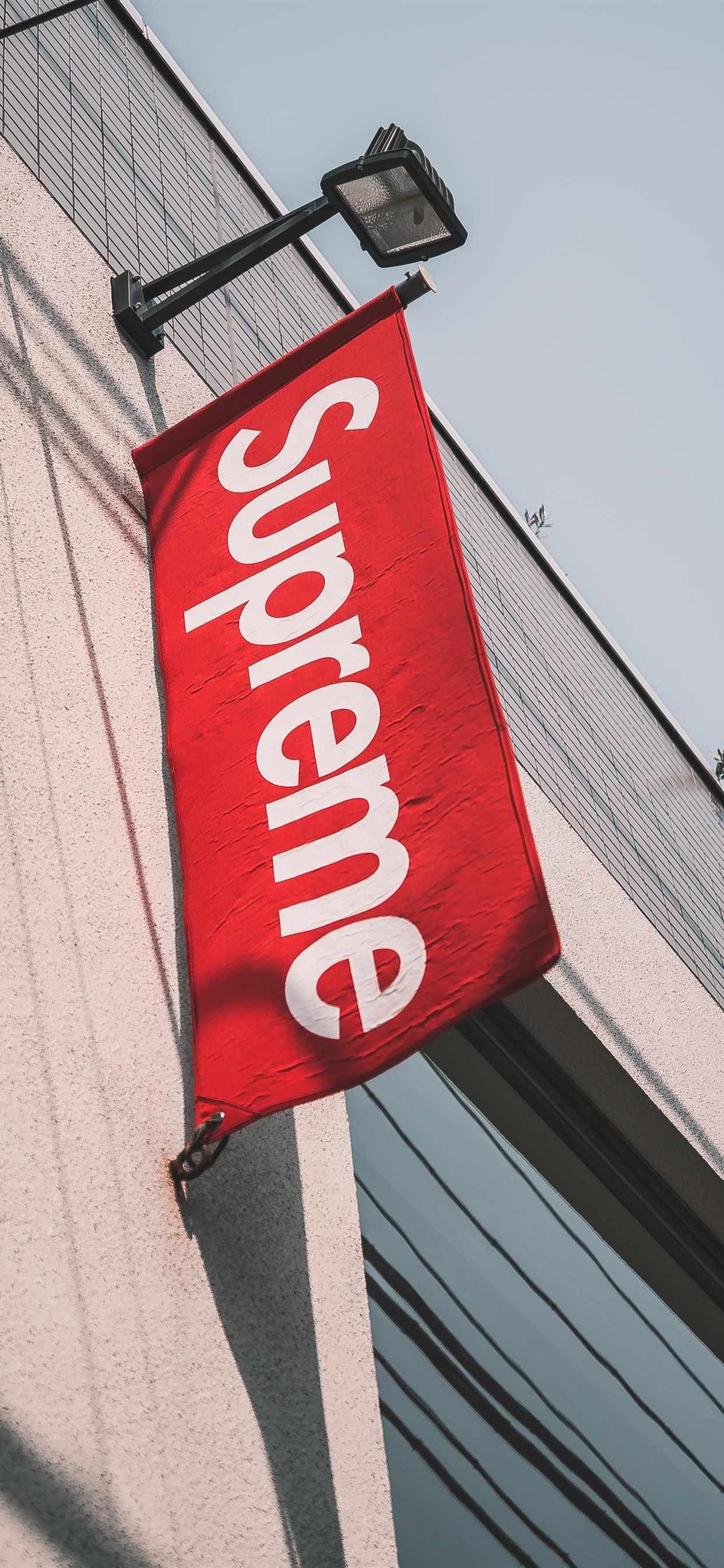 1242x2688 Supreme Harajuku Tokyo Japan iPhone Wallpaper Free Download
