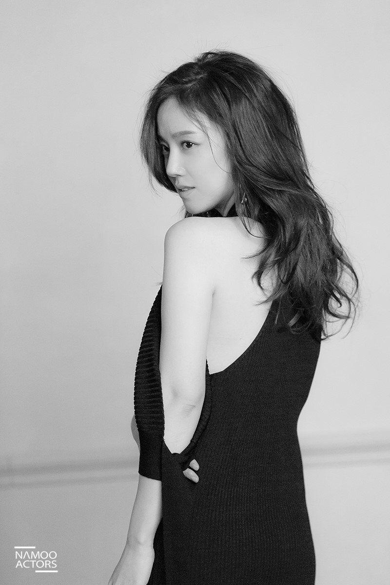 800x1200 Moon Chae Won (문채원) HanCinema - The Korean Movie And Drama Database
