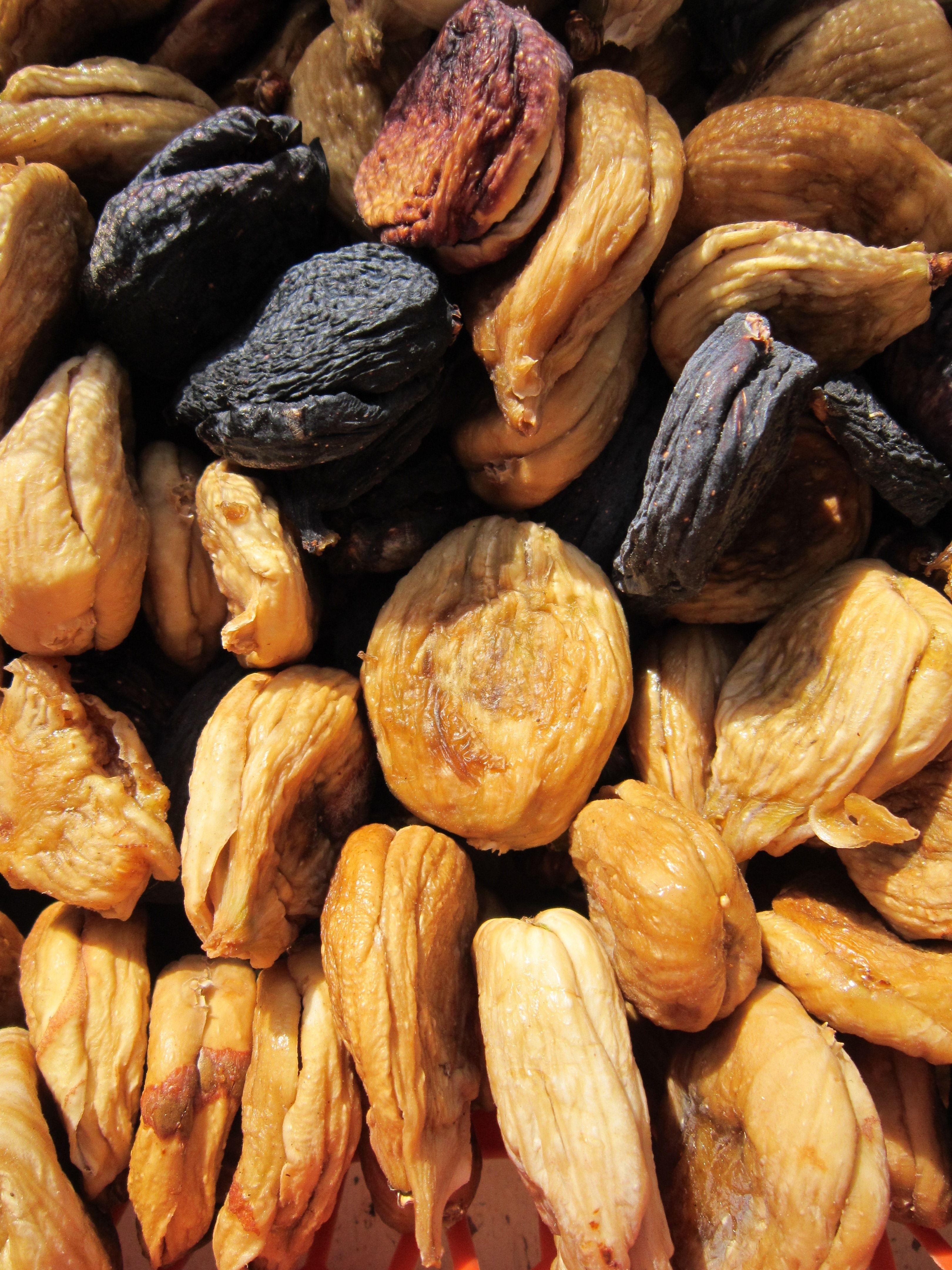 3240x4320 dried fruits free image