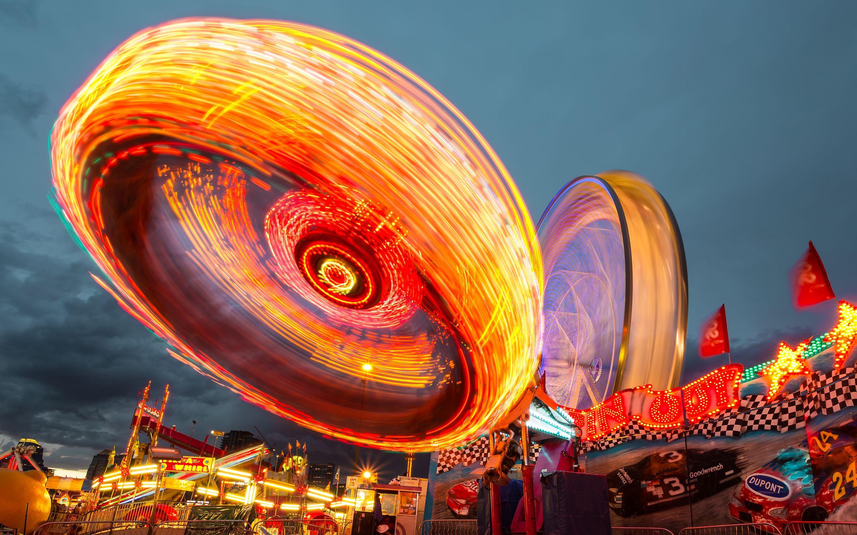 2880x1800 Cool Carnival Wallpaper. Neon. Signs, art, et al