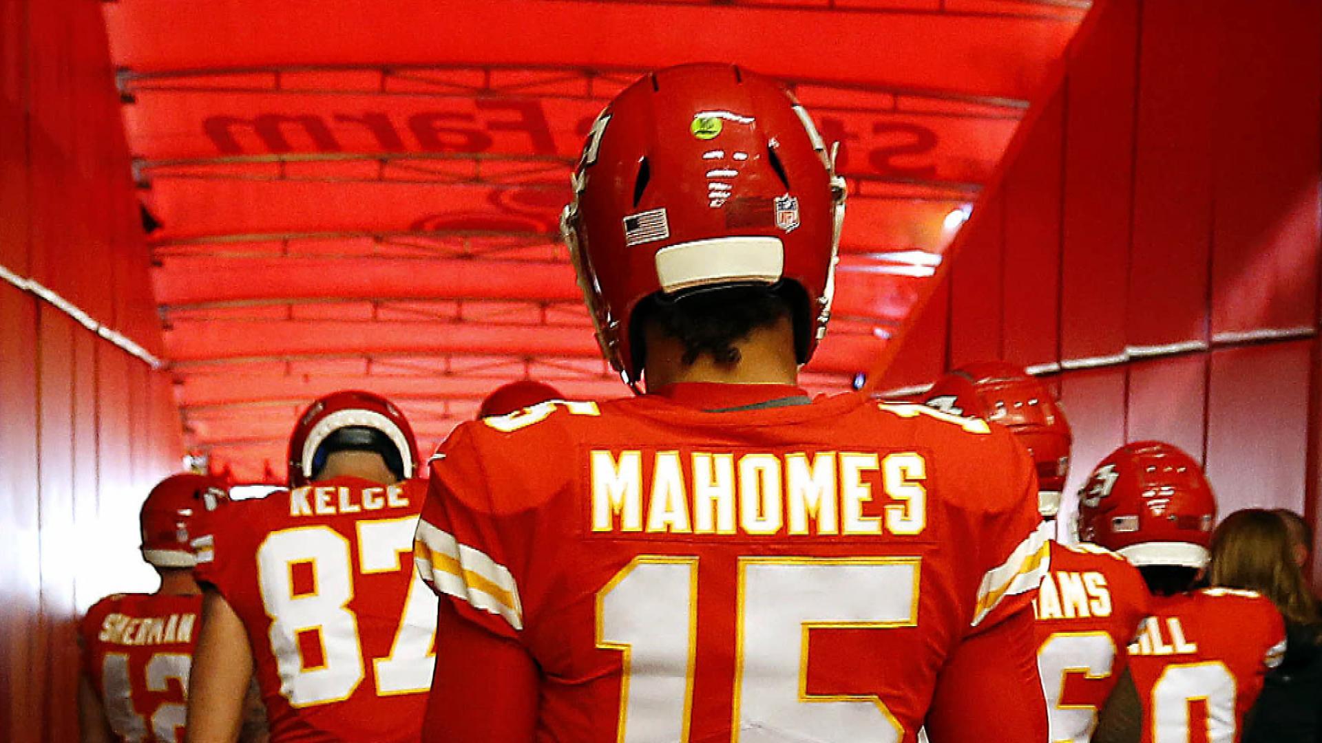 1920x1080 Cảnh sát trưởng thành phố Kansas đè bẹp Patrick Mahomes, phạm tội.  NBC Sports