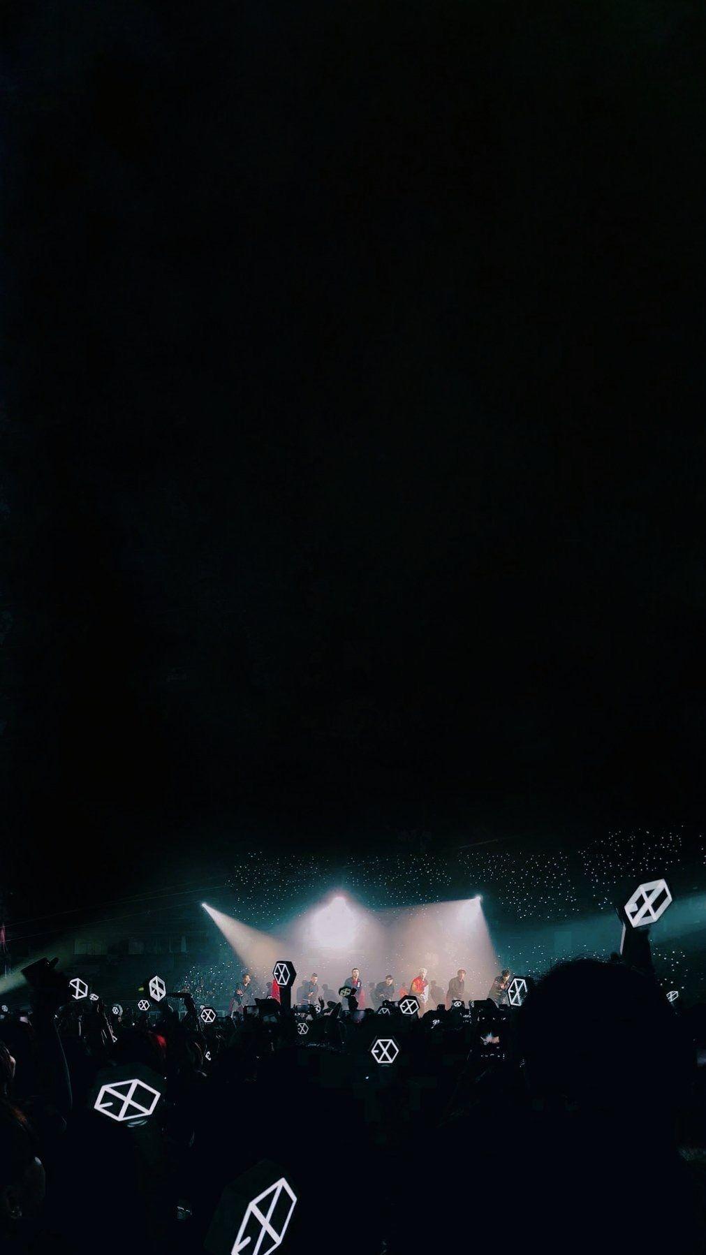 1011x1797 Pin oleh Saina di ˗ˏˋ EXO WALLPAPER ˎˊ˗. Exo, Latar belakang, Wallpaper ponsel