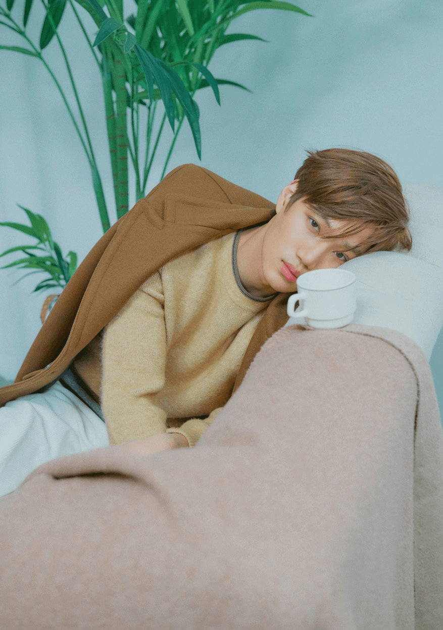 877x1245 image about Yook Sungjae trending