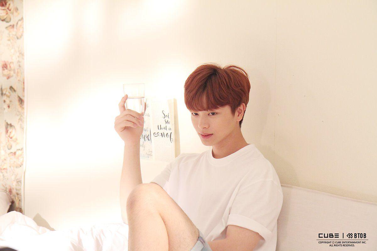 1200x800 Free download Yook Sungjae image 2019 SEASON S GREETINGS HD wallpaper [1200x800] for your Desktop, Mobile & Tablet. Explore Yook Sungjae Wallpaper. Yook Sungjae Wallpaper