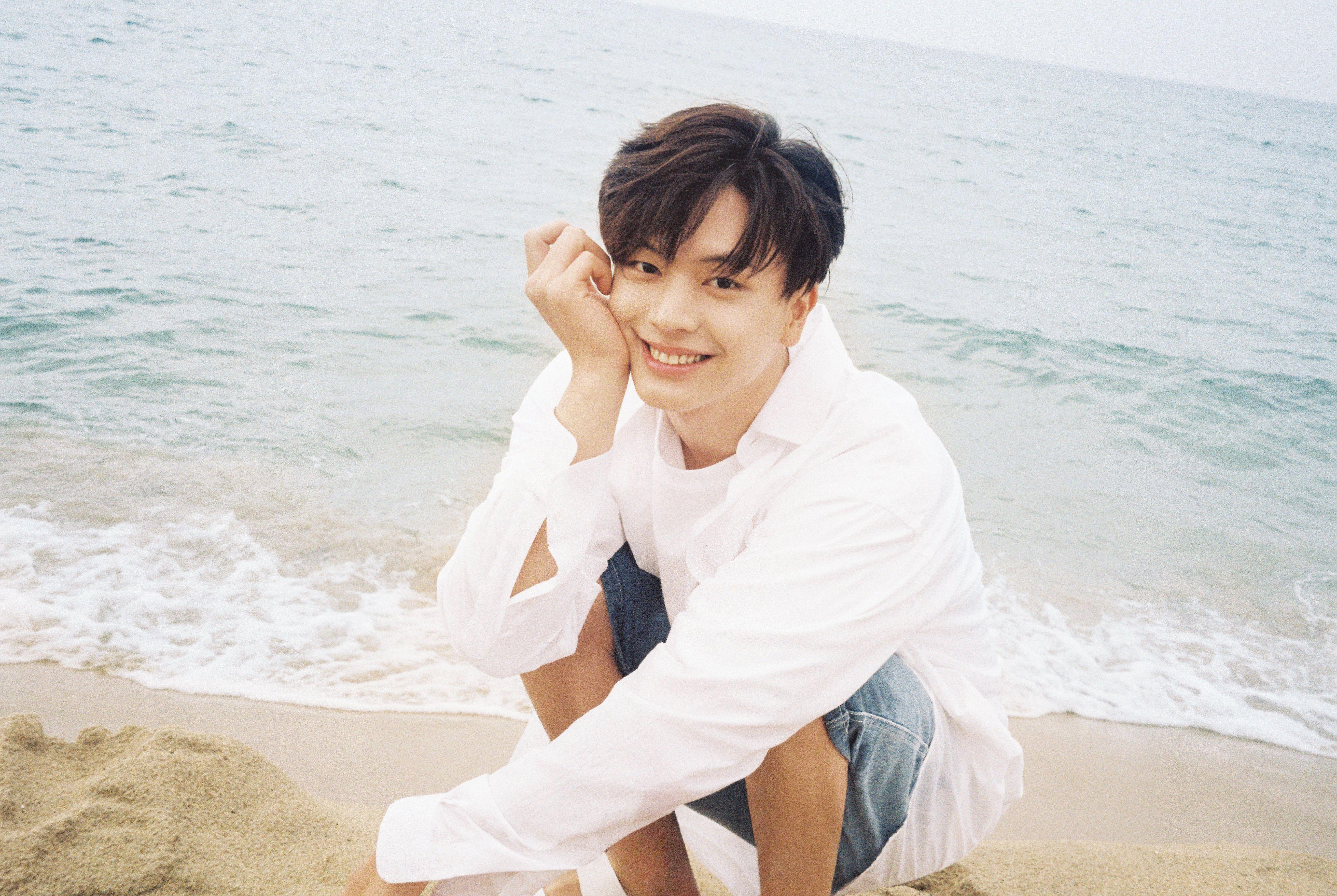 5444x3649 Sungjae (BtoB) Profile Pop Database /