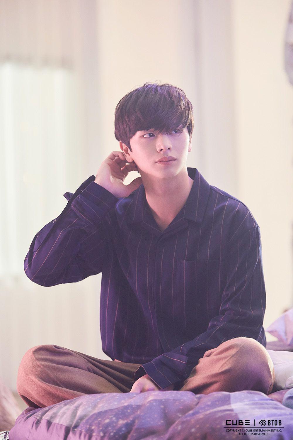 1000x1500 BTOB Yook Sungjae 'Beautiful Pain' M V Filming Scene Behind