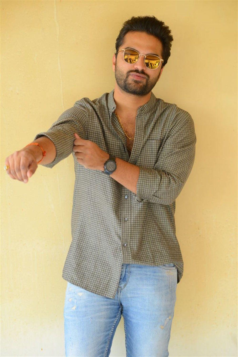 1000x1500 Falaknuma Das Hero Vishwak Sen Interview Photo. New Movie Posters