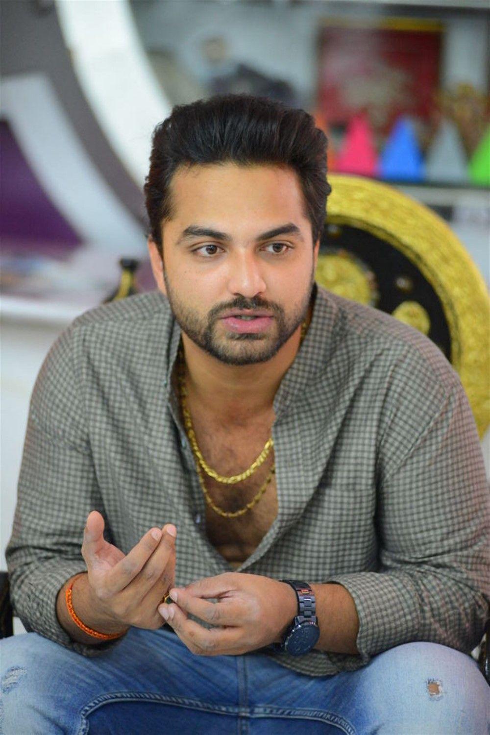 1000x1500 Falaknuma Das Hero Vishwak Sen Interview Photo. New Movie Posters