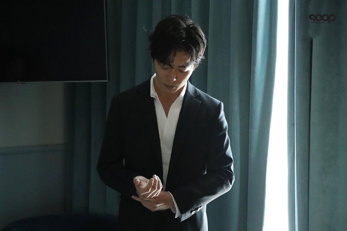 1200x800 Behind the scenes of Kilian photohoot Jae Wook Wallpaper