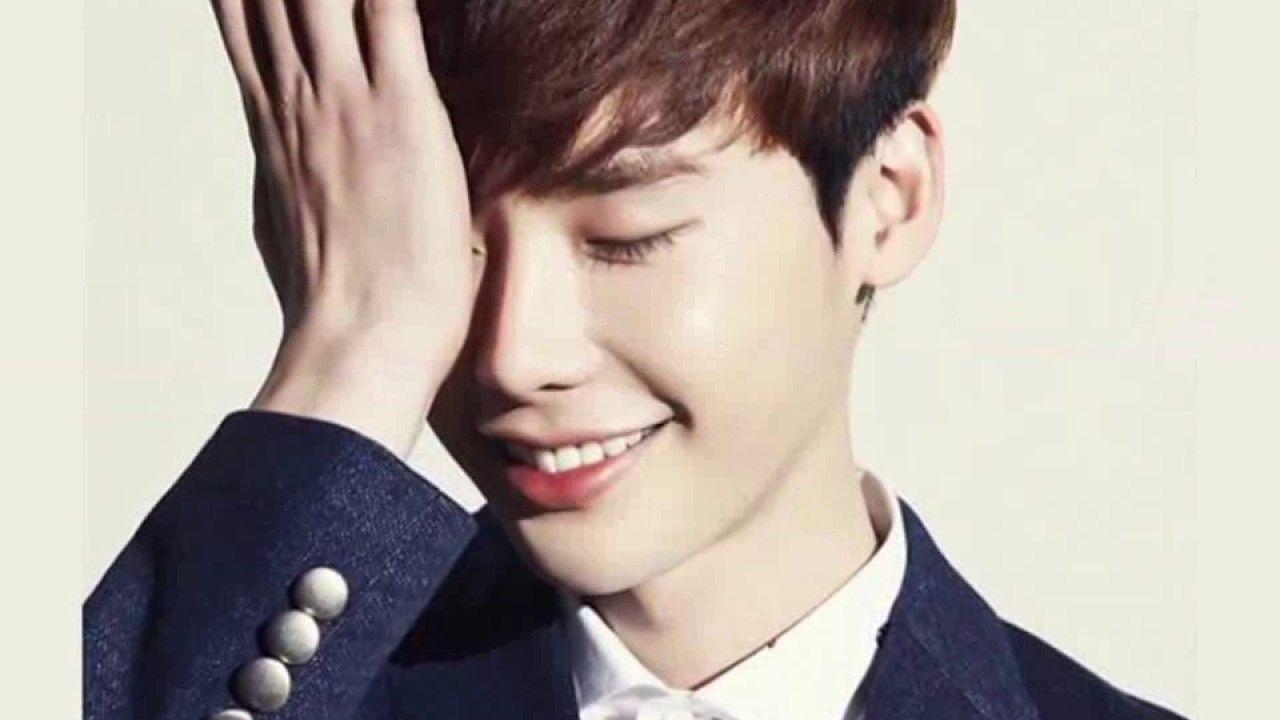 1280x720 Actor Lee Jong Suk receives praise for saving a lost cat