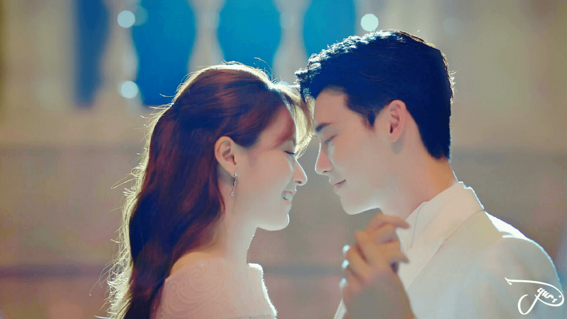 1818x1024 Lee Jong Suk & Han Hyo Joo (JongJoo Couple) Wallpaper