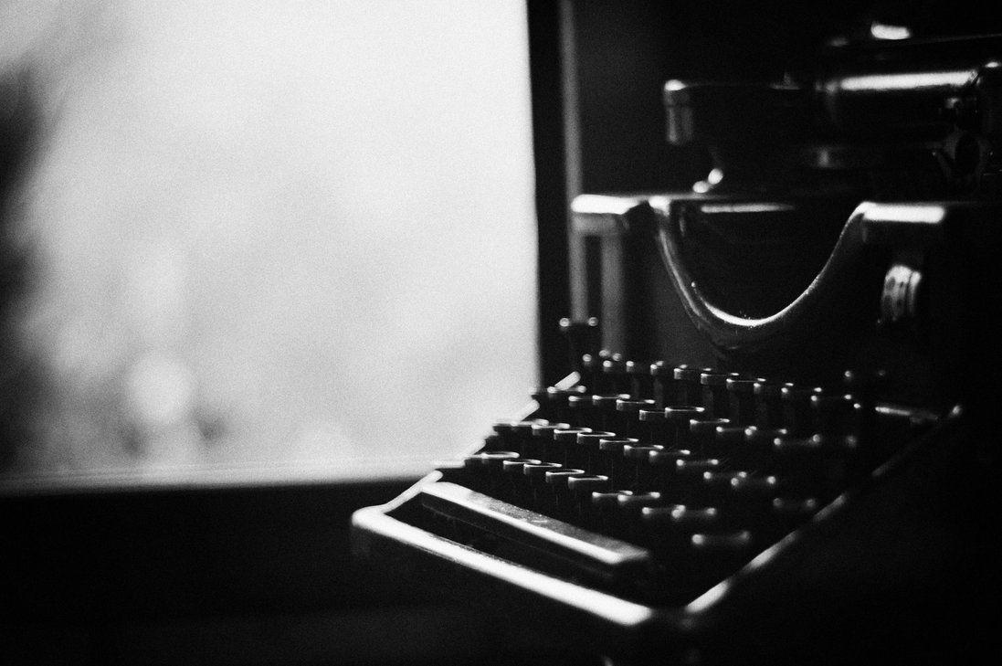 Typewriter Wallpapers Top Free Typewriter Backgrounds WallpaperAccess