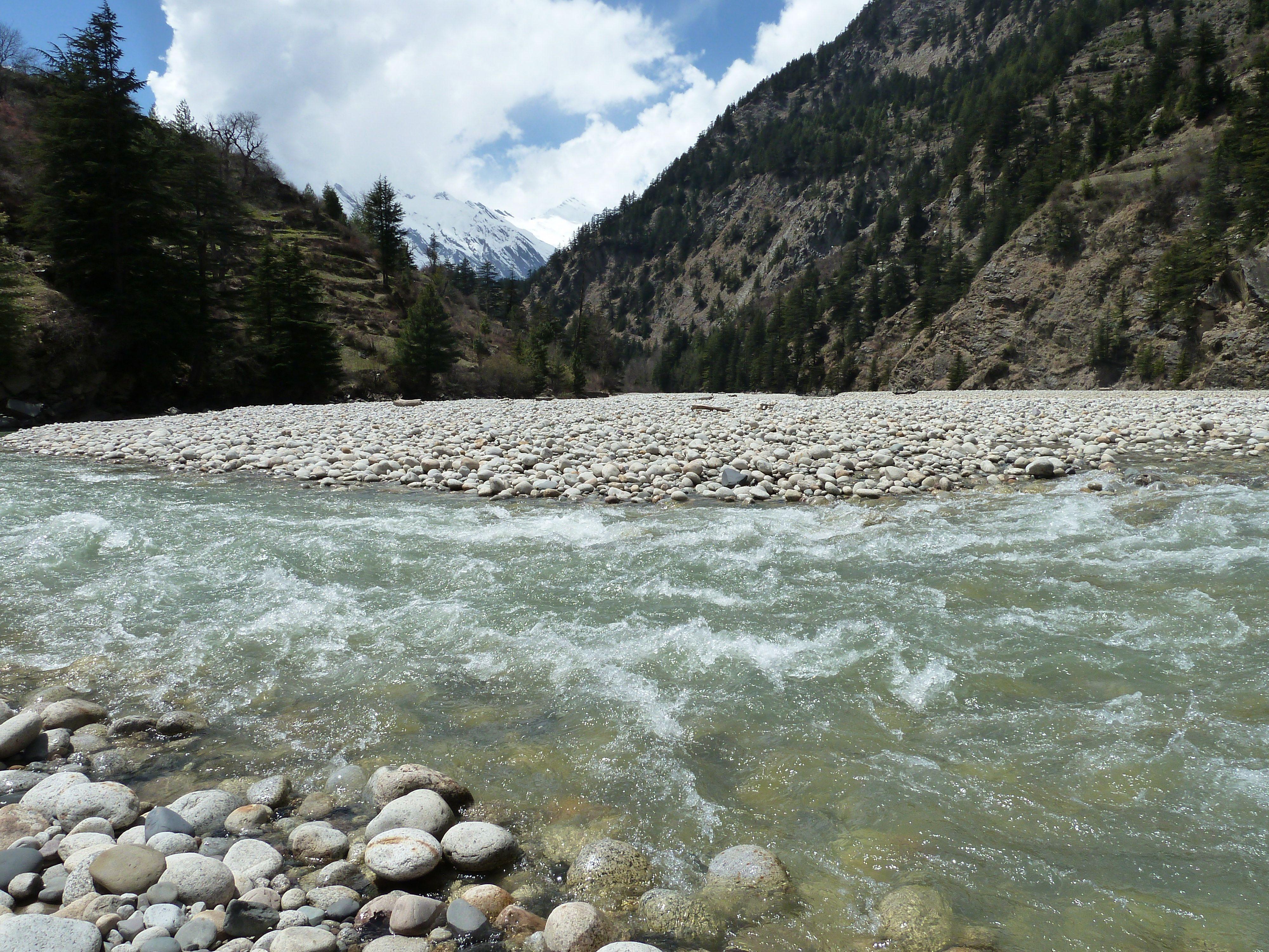 4000x3000 Meeting Ganga