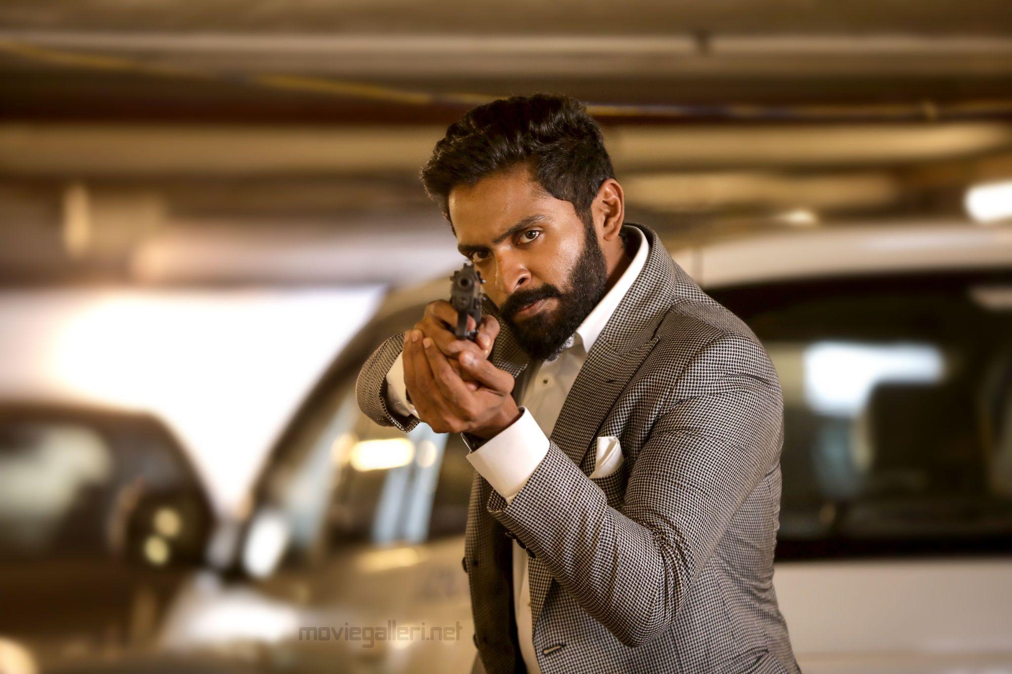 2048x1365 Vikram Prabhu Thuppaki Munai Movie HD Image. New Movie Posters