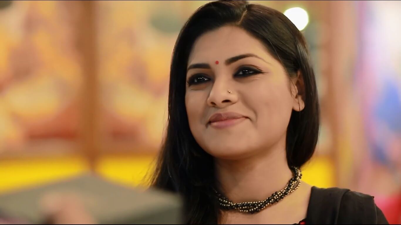1366x768 Nusrat Imroz Tisha Biography • Model • Nusrat Imrose Tisha
