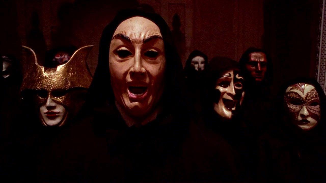 WATCH ONLINE THE OUTFIT IN HINDI