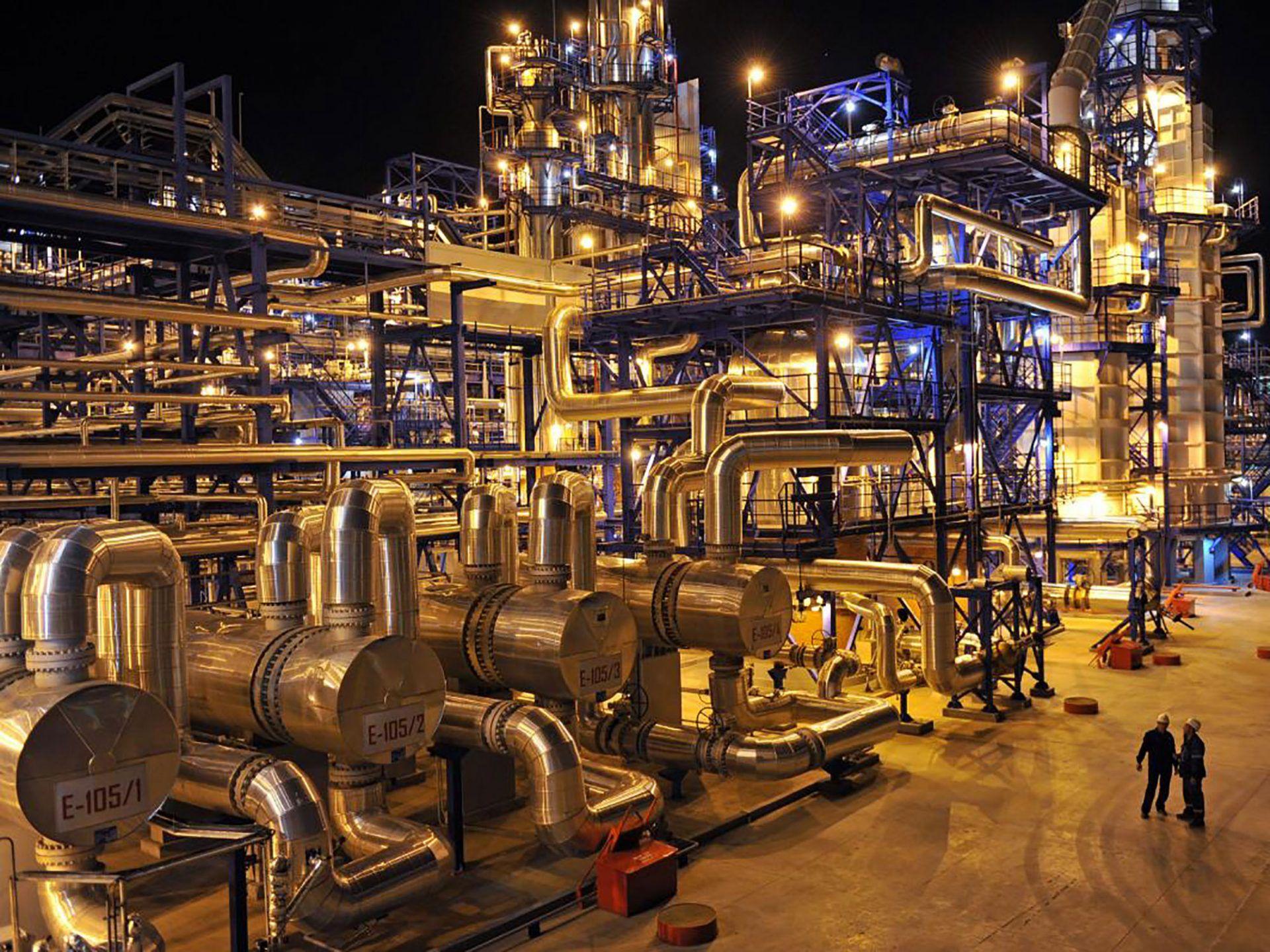 Refinery Wallpapers Top Free Refinery Backgrounds Wallpaperaccess