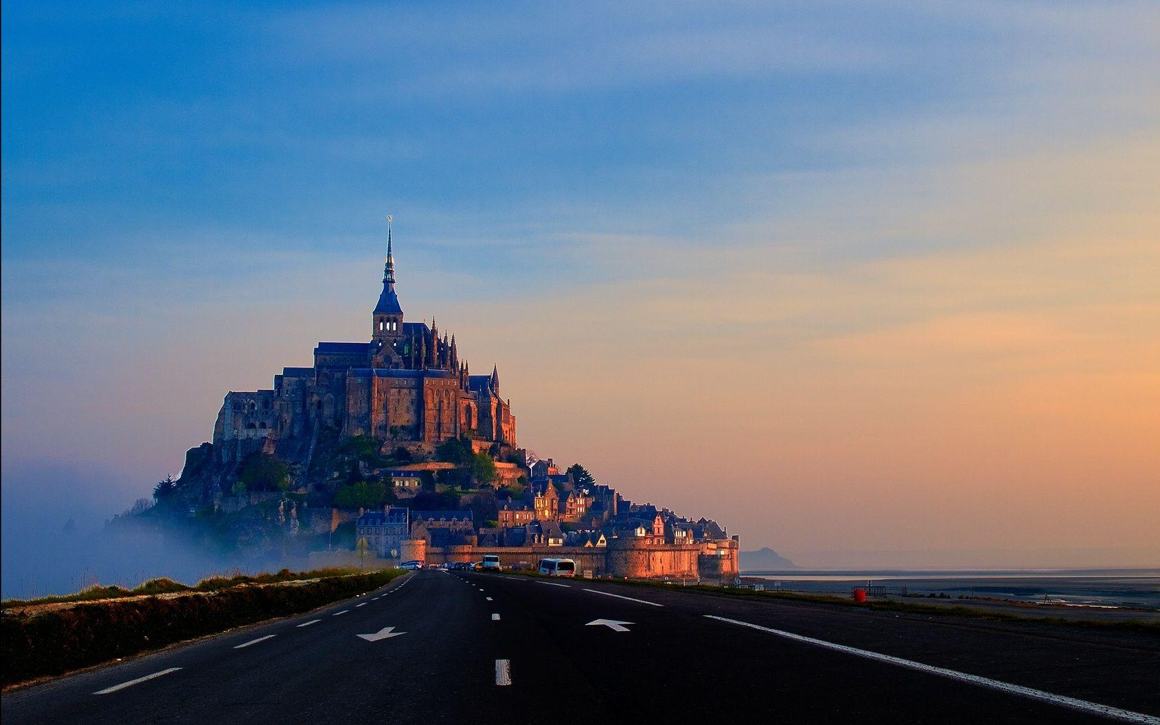 1680x1050 Religious Mont Saint Michel Wallpaper:1680x1050