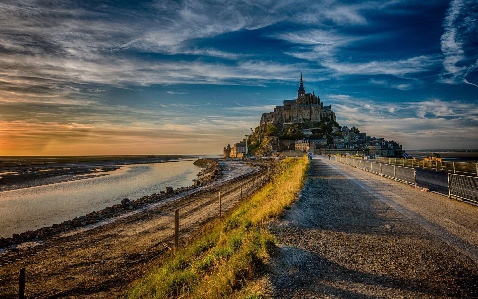 1920x1200 France Mont Saint Michel Island Wallpaper