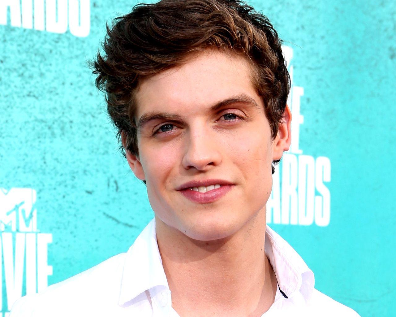 1280x1024 Daniel Sharman Sharman Wallpaper