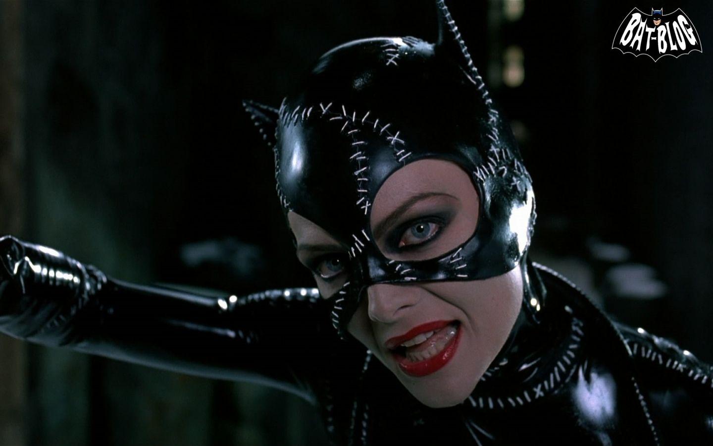 1440x900 BAT : BATMAN TOYS and COLLECTIBLES: CATWOMAN WALLPAPERS Pfeiffer From 1992 BATMAN RETURNS Movie