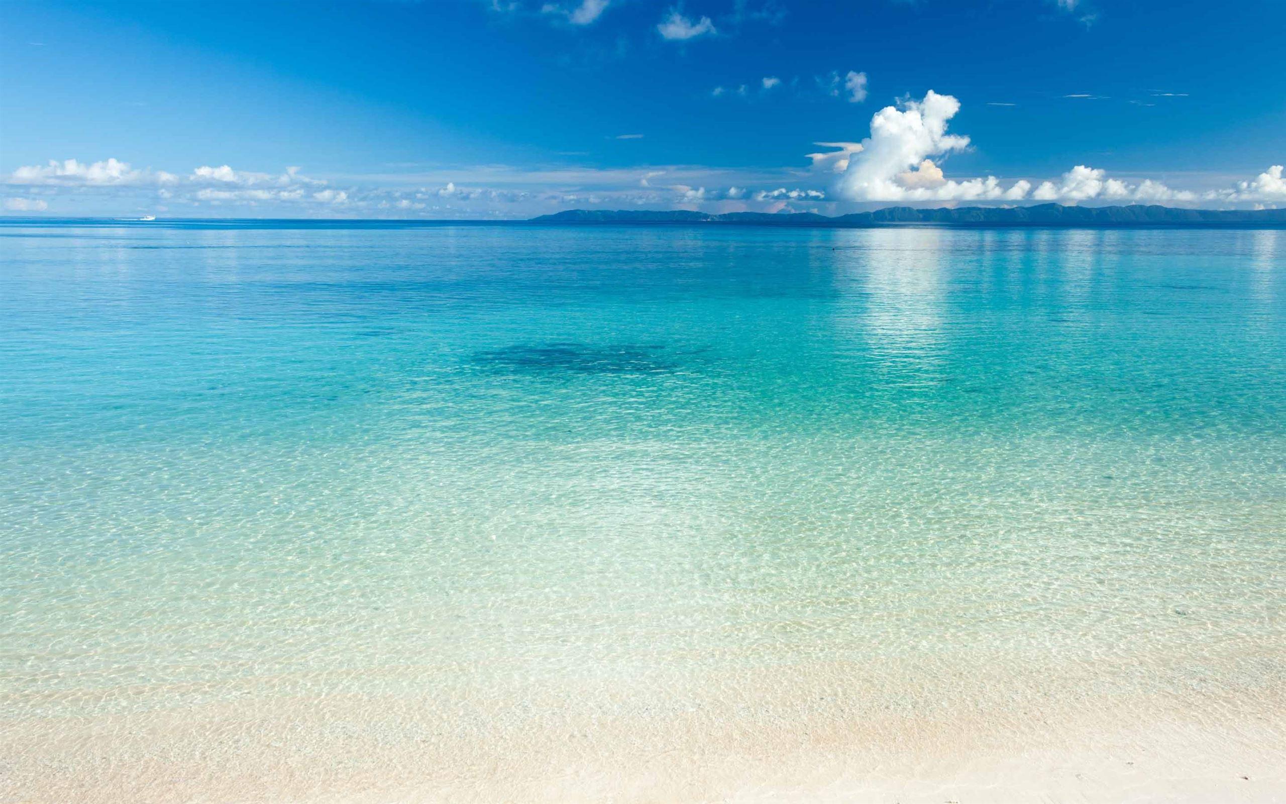 2560x1600 The Seaside MacBook Air Wallpaper Download