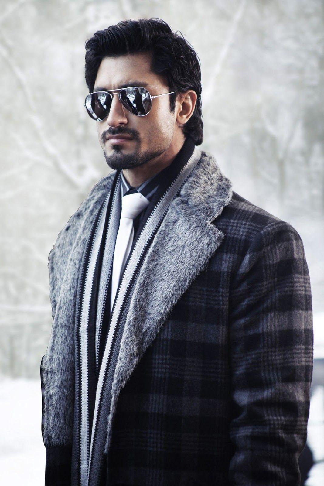 1067x1600 Vidyut Jamwal