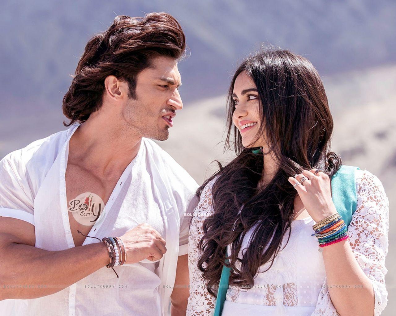 1280x1024 Wallpaper Jamwal and Adah Sharma's photohoot for Commando 2 size:1280x1024