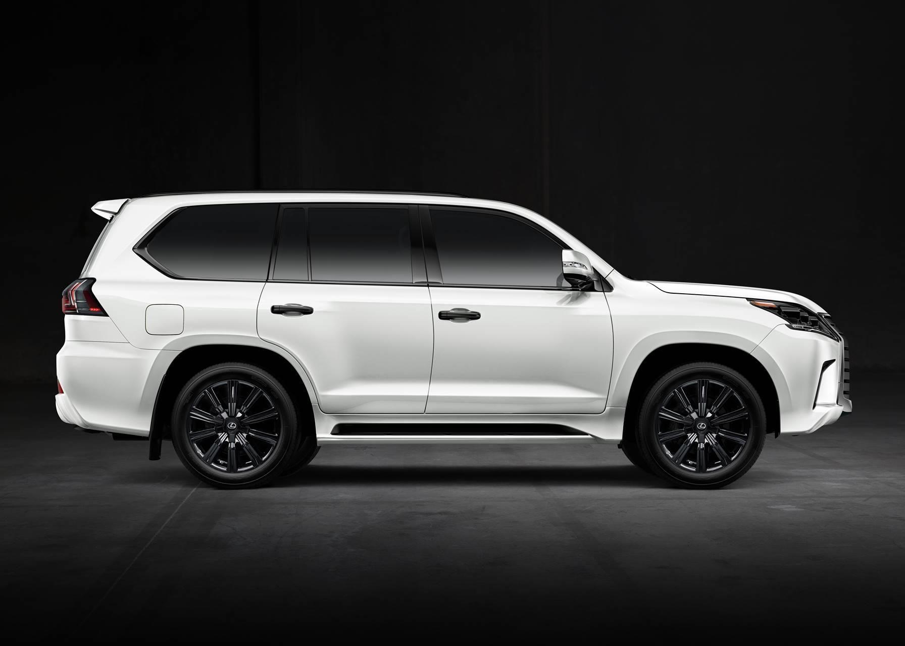 1792x1280 Lexus LX 570 News and Information