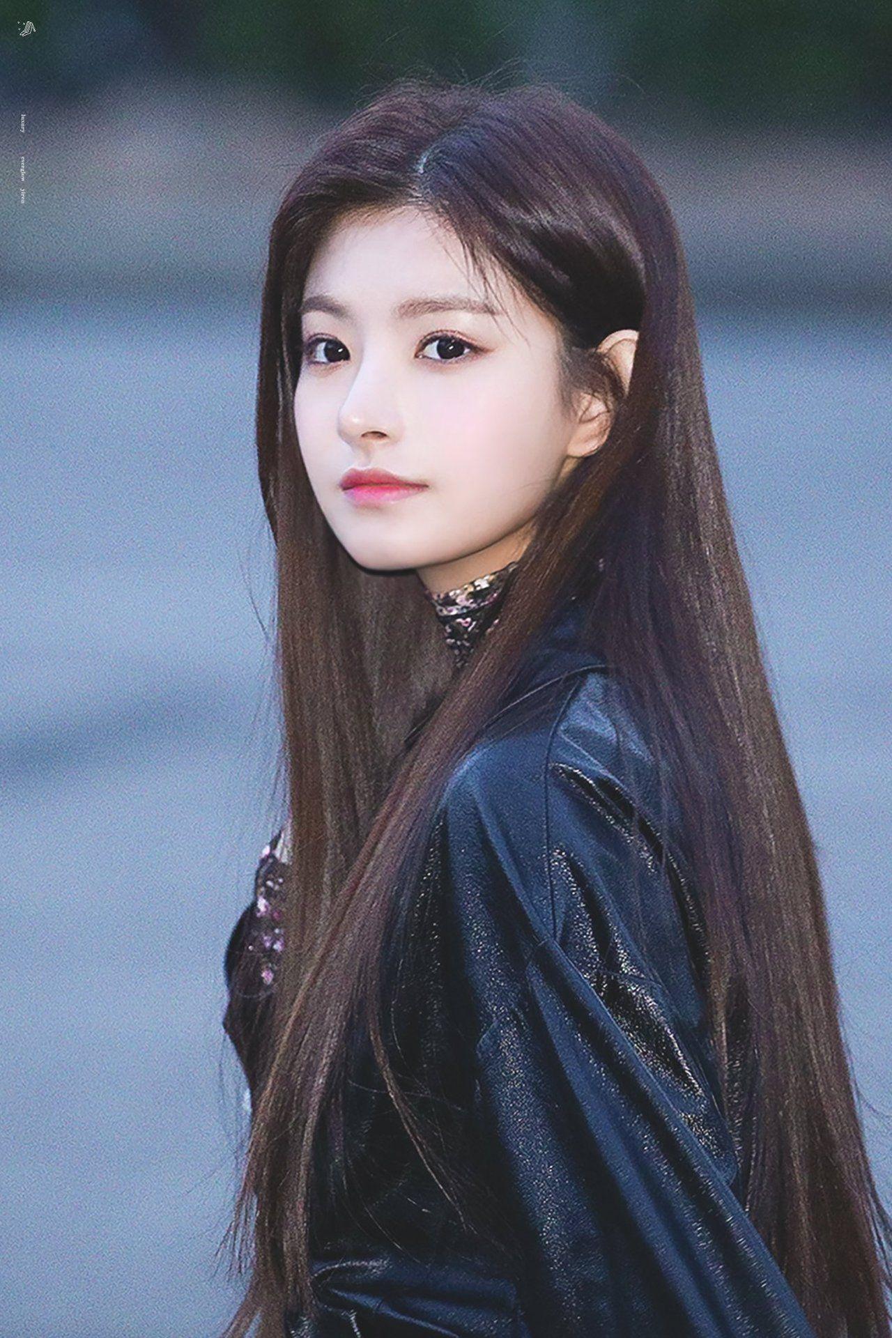 1280x1920 Wang Yiren Image KPOP Image Board