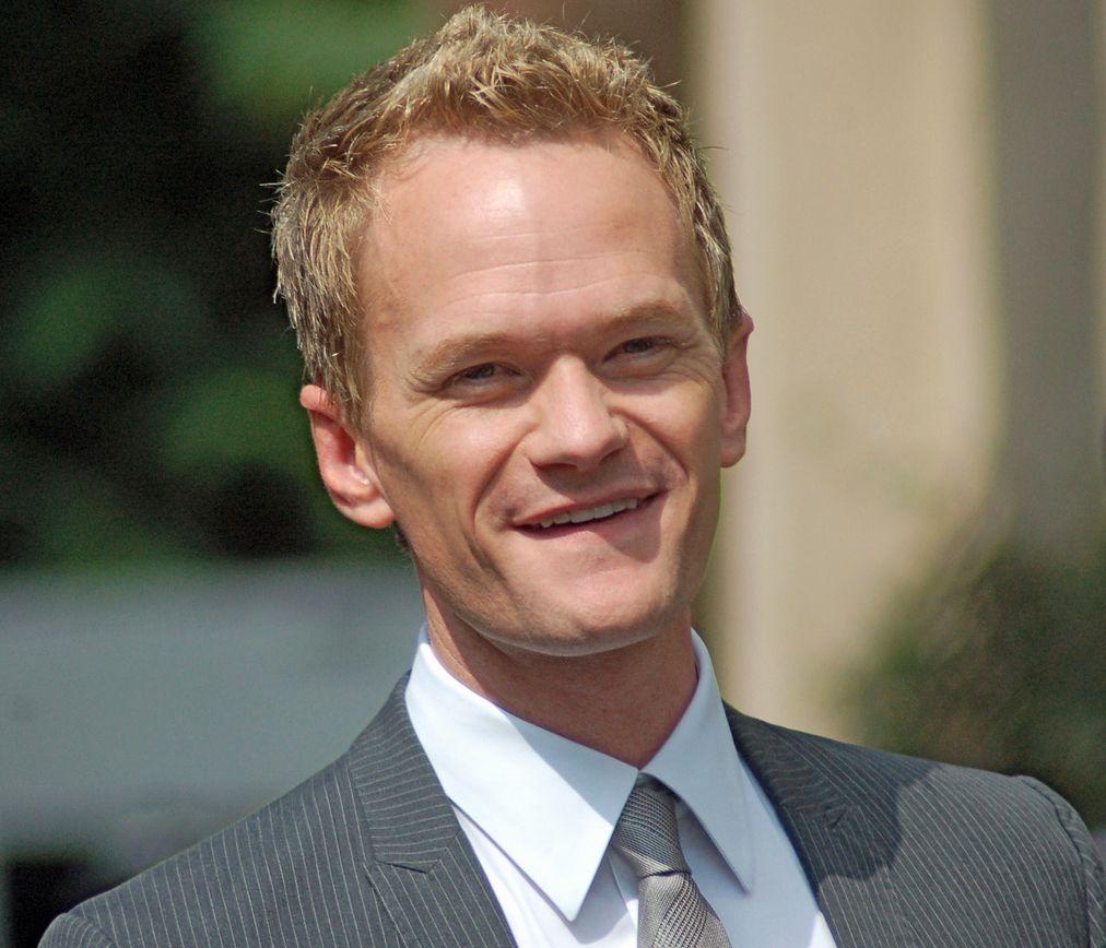 1012x868 Neil Patrick Harris How I Met Your Mother Wallpaper