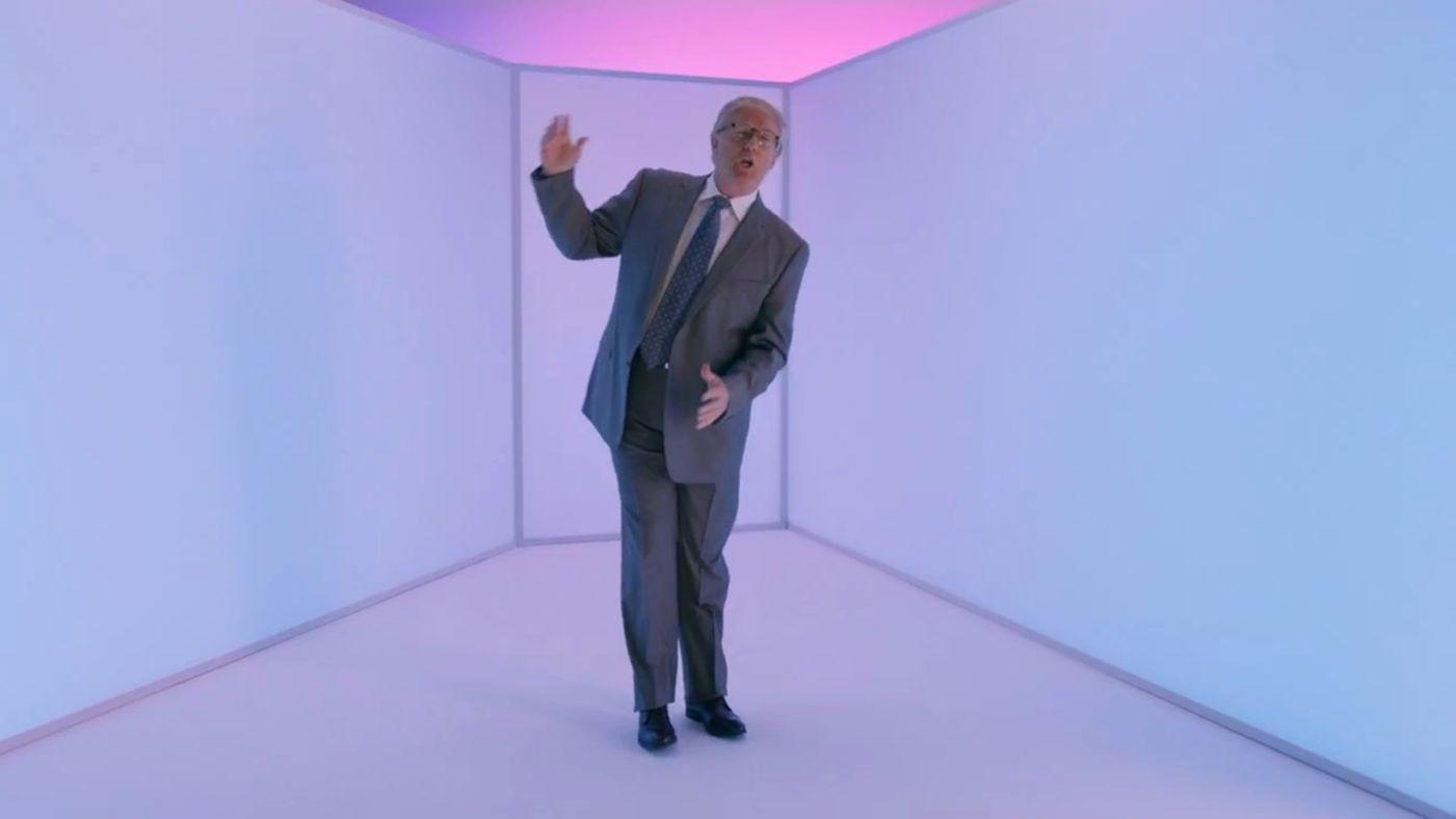 1401x788 See Donald Trump dance to 'Hotline Bling' on SNL