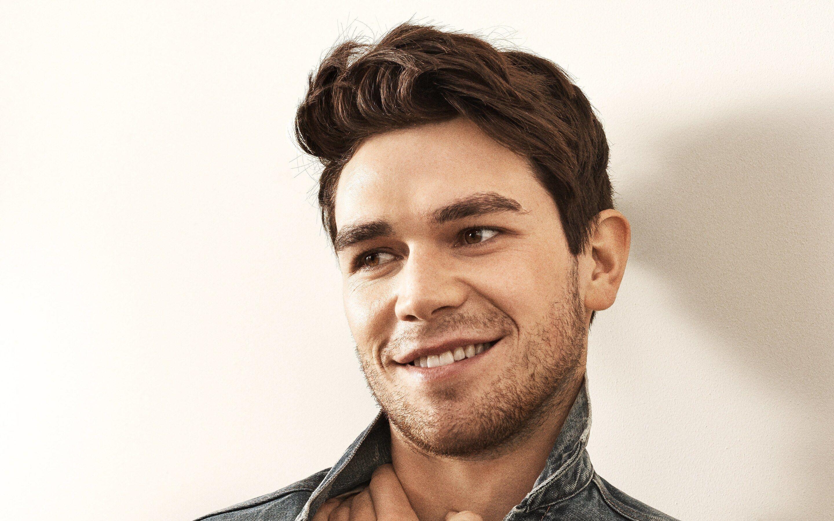 2880x1800 Kj Apa 2019 Macbook Pro Retina HD 4k Wallpaper, Image, Background, Photo and Picture