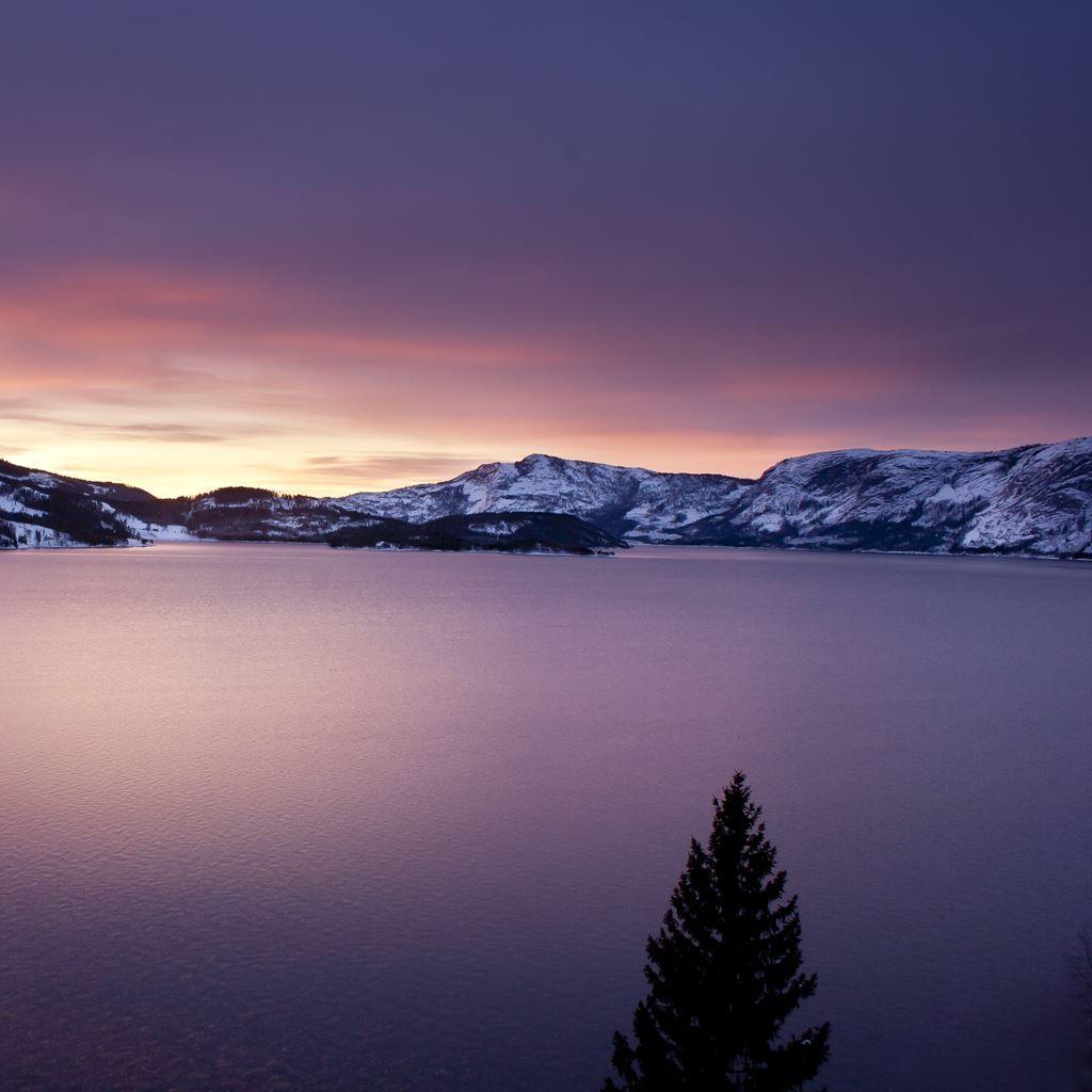 1024x1024 Norwegian Sunrise iPad Wallpaper Free Download