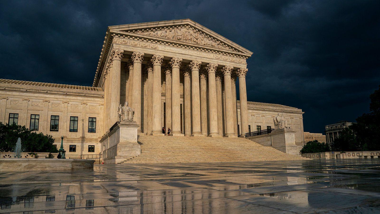 Supreme Court Wallpapers - Top Free Supreme Court Backgrounds