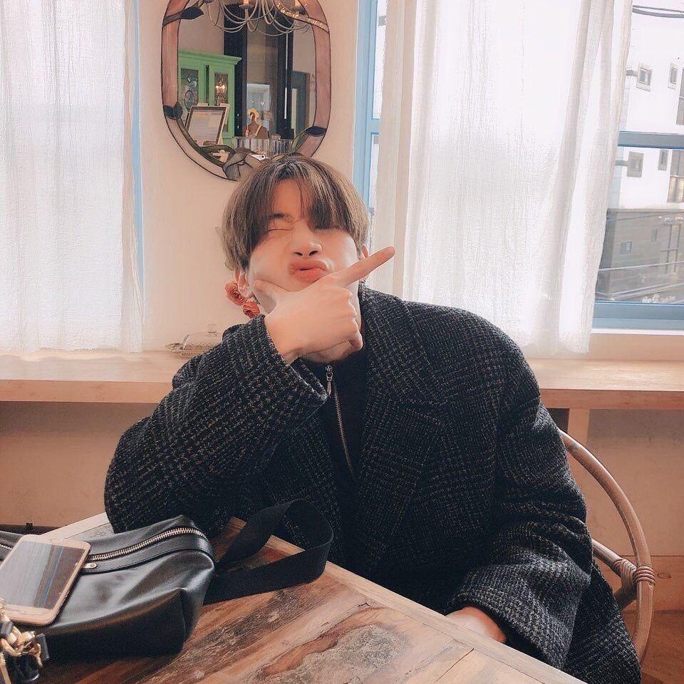 960x960 boyfriend!seungwoo (っ◔◡◔)っ