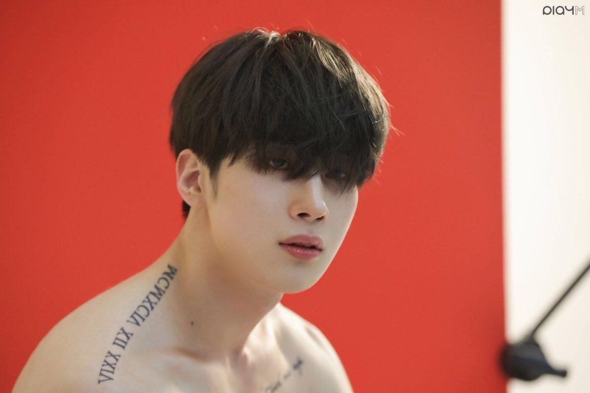 1200x800 PHOTO} 200208 Han Seungwoo Fanmeeting MD Filming Jacket photohoot behind the scene (7) More pics➡️