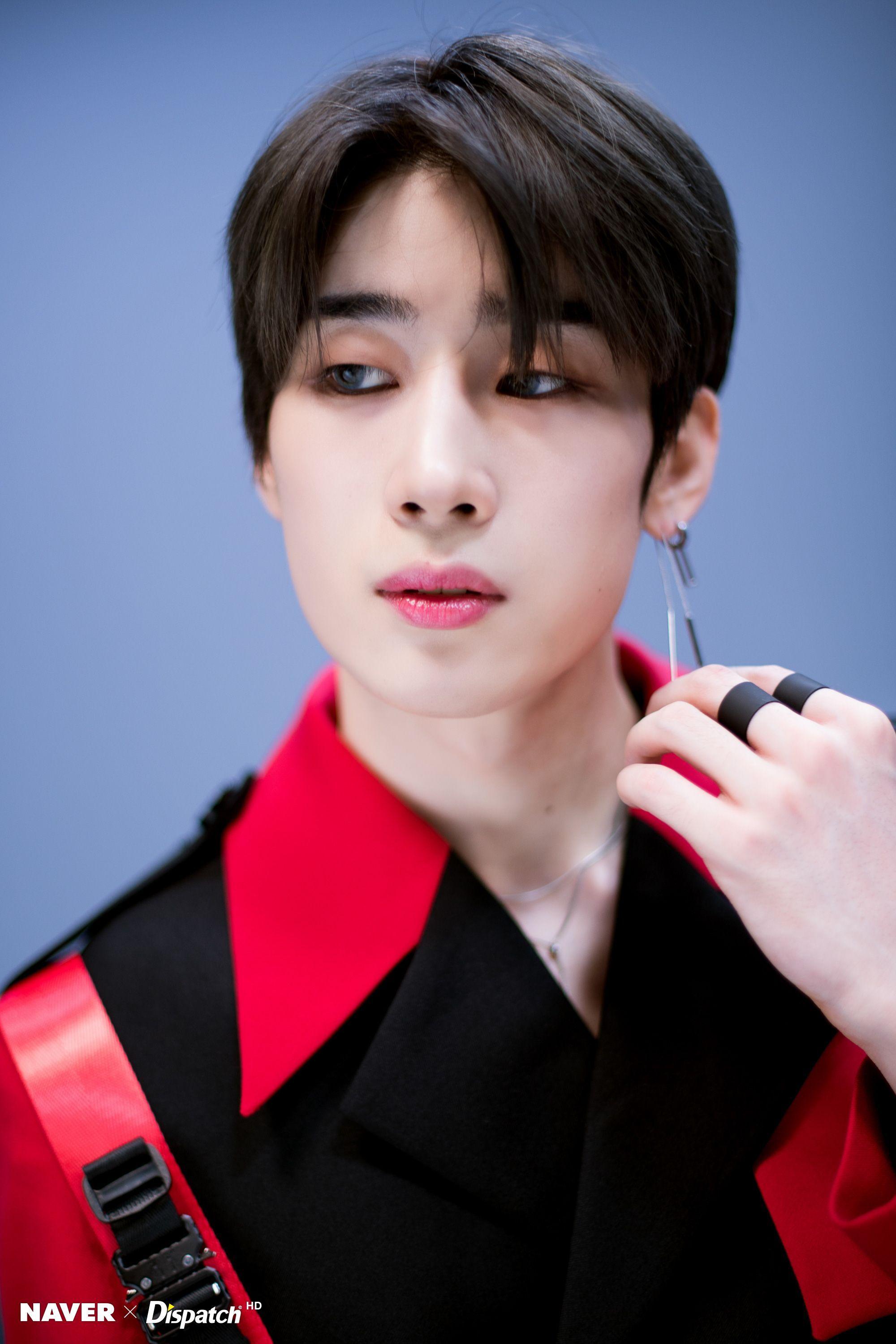 2000x2999 X1's Han Seungwoo 'FLASH' promotion photohoot by Naver x Dispatch