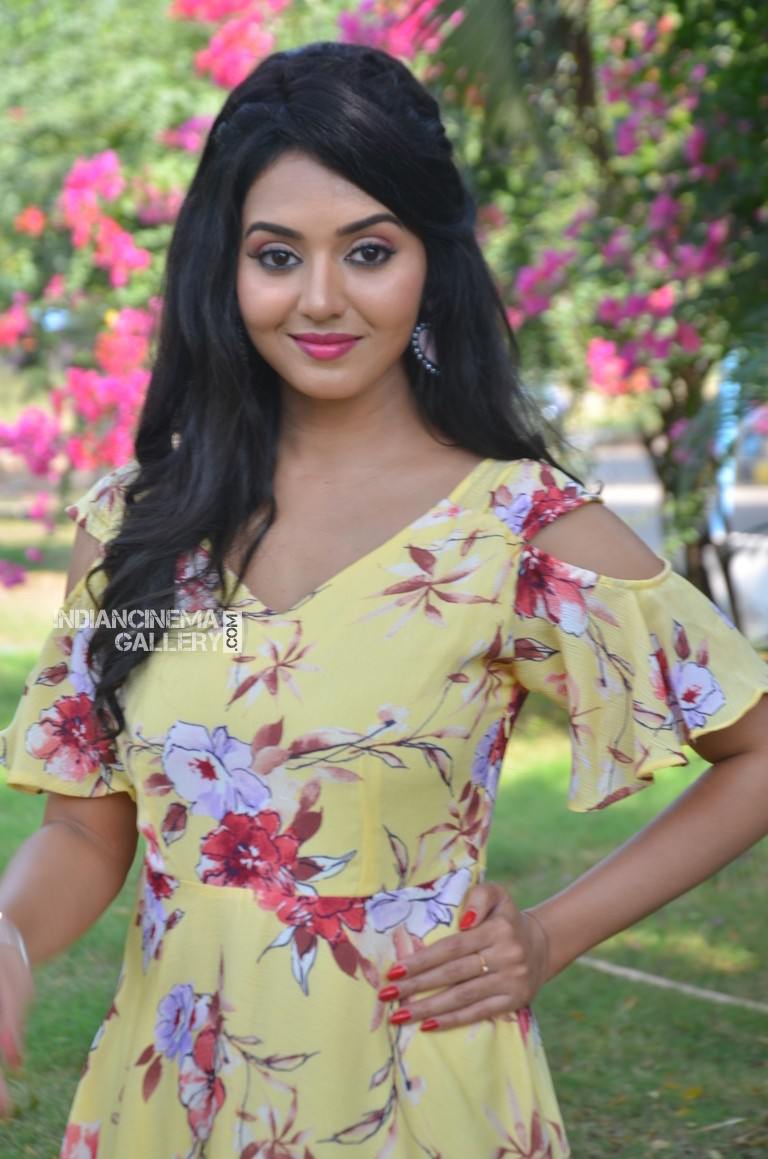 768x1159 Vidya Pradeep Actress Photo Stills Gallery