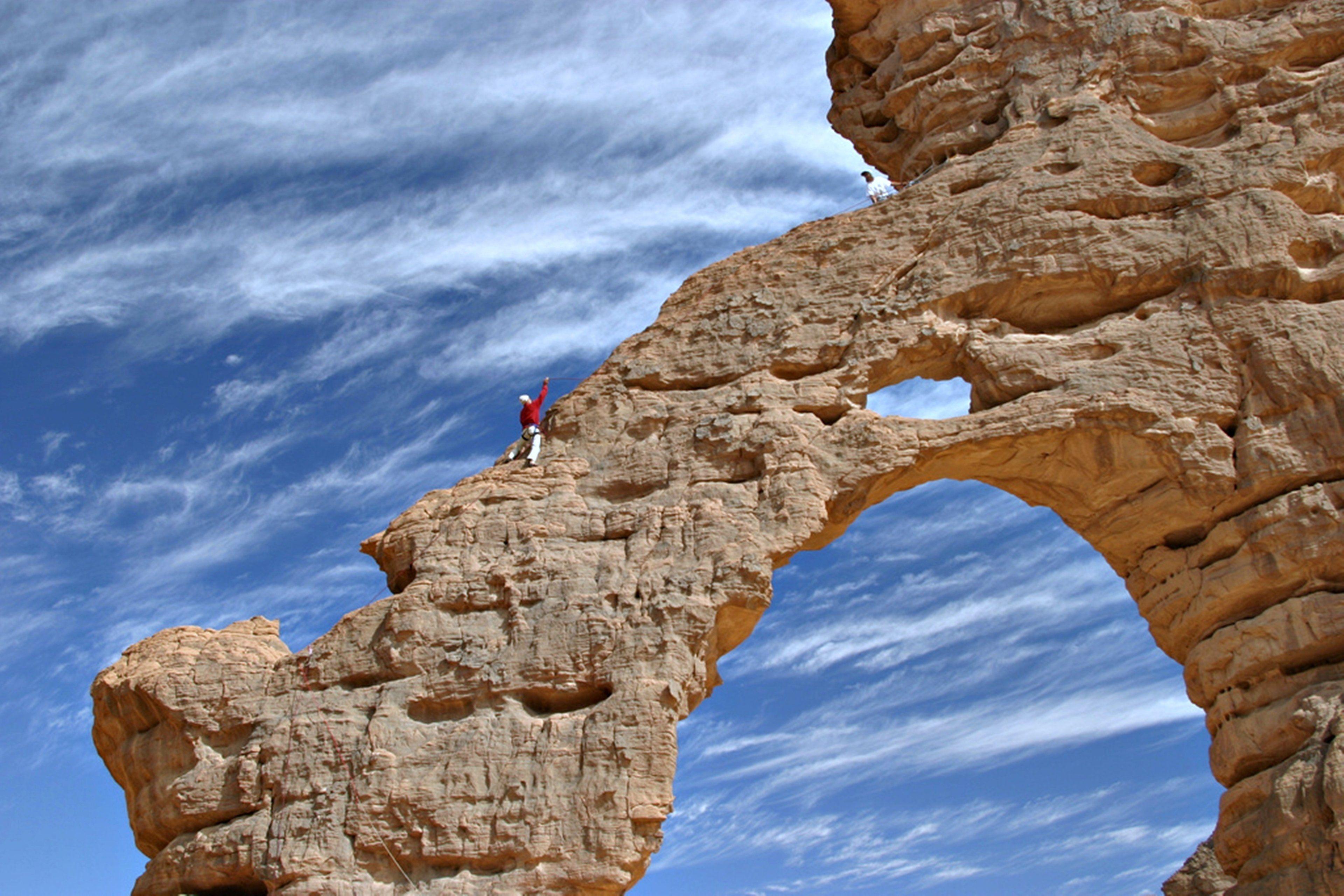 3840x2561 algeria, Tassili, Mountains, Climb, Desert Wallpaper HD / Desktop and Mobile Background
