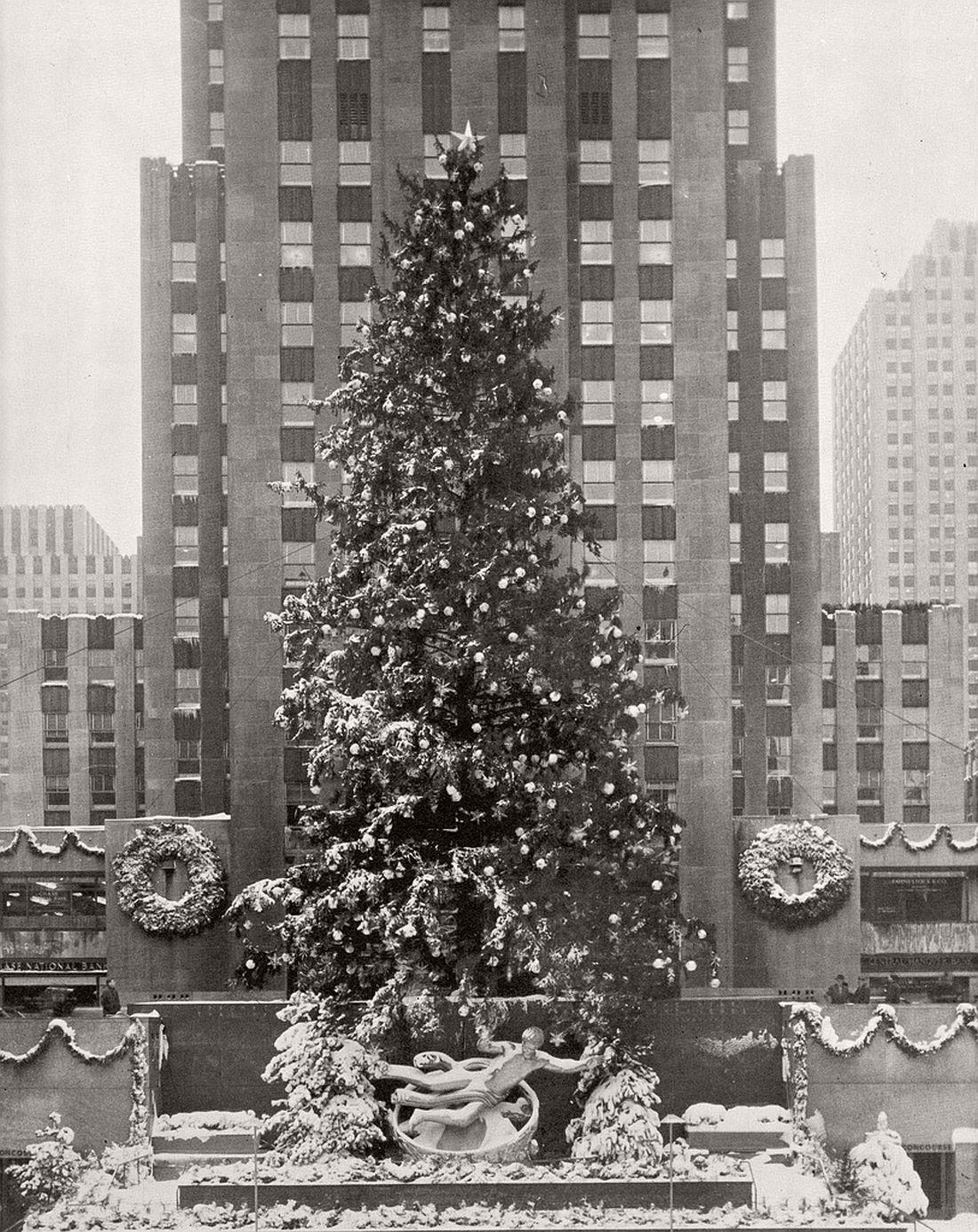1100x1385 Vintage image of Rockefeller Center Christmas tree in New York. New york christmas tree, Rockefeller center christmas, Rockefeller center christmas tree