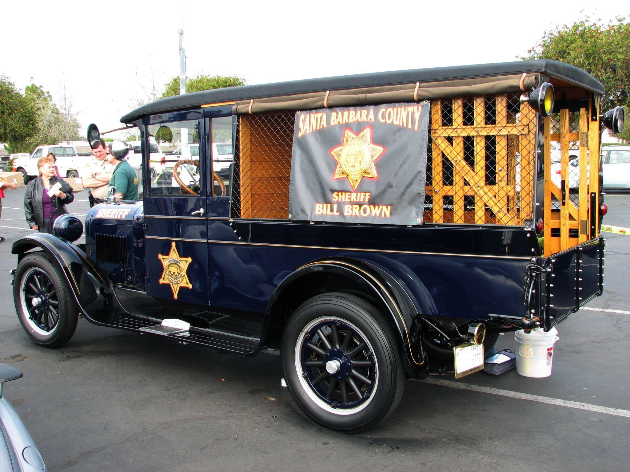 2048x1536 Dodge Paddy Wagon. Police cars, Old police cars, Old dodge trucks