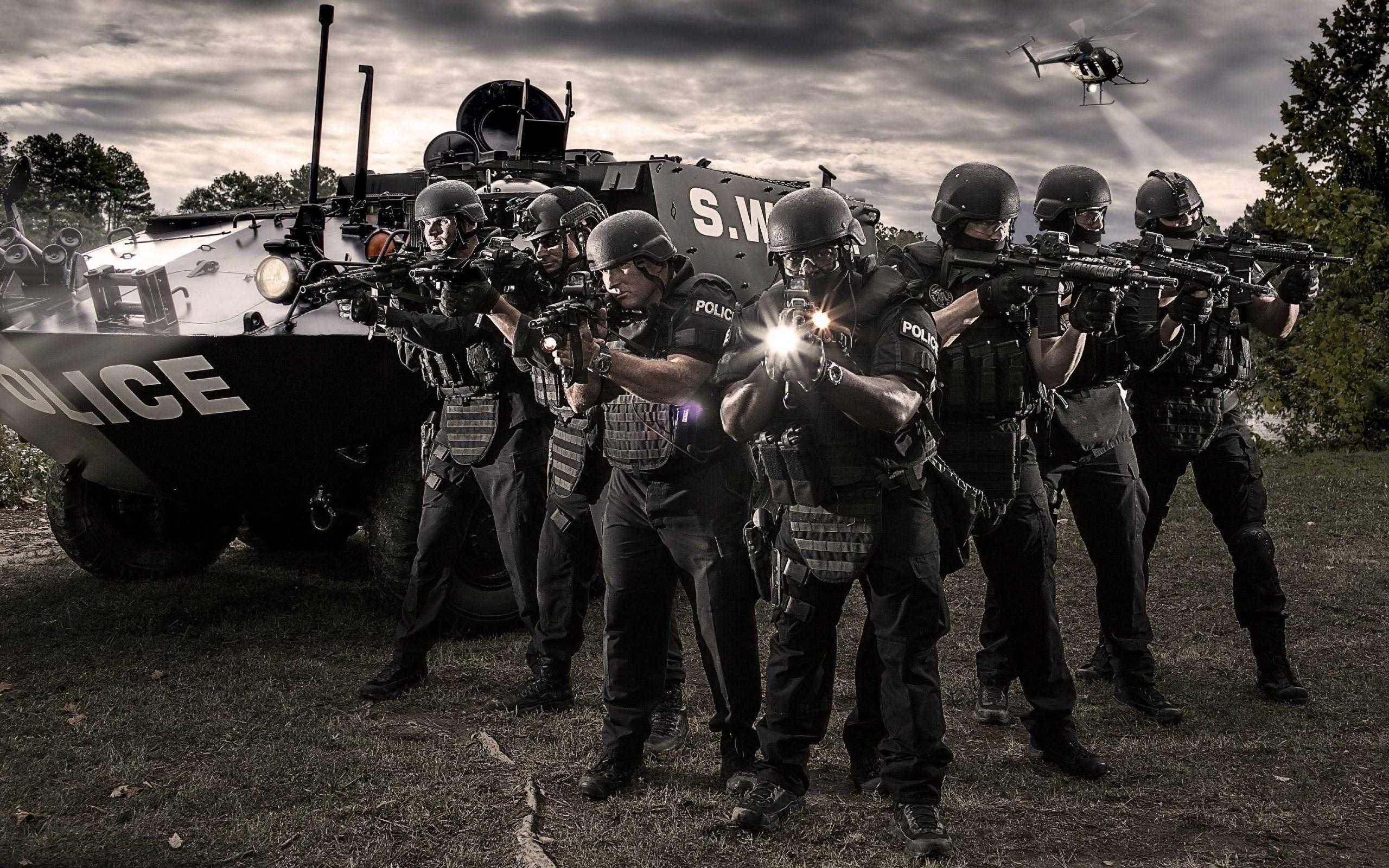 2560x1600 Cops Wallpaper